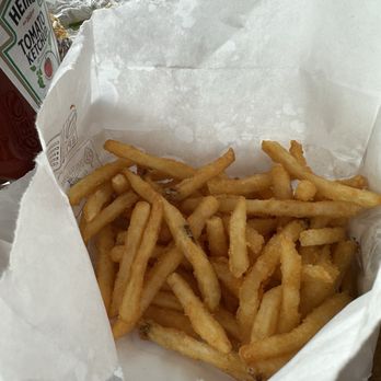 Buddy’s Burgers - Crispy house fries. - Burgers Near Me - Round Rock, Texas Buddy’s Burgers - Crispy house fries. - Burgers Near Me - Round Rock, Texas