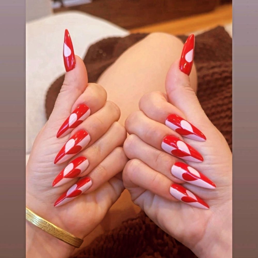 High Society Nails Logo