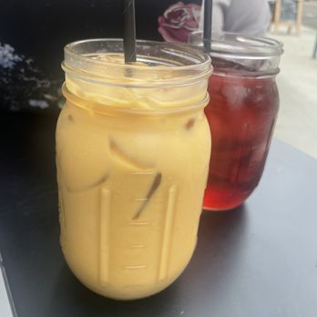 Ground Hideout Coffee - Iced Vanilla Latte - Coffee & Tea Near Me - Long Beach, California
