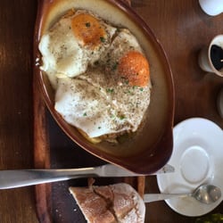 Michelangelo Restaurant - My breakfast :) called Delfinese. So nice and affordable!