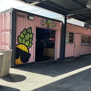 Shootz - Hawaiian Near Me - Long Beach, California