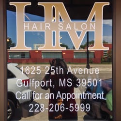 High Maintenance Hair Salon - Front door