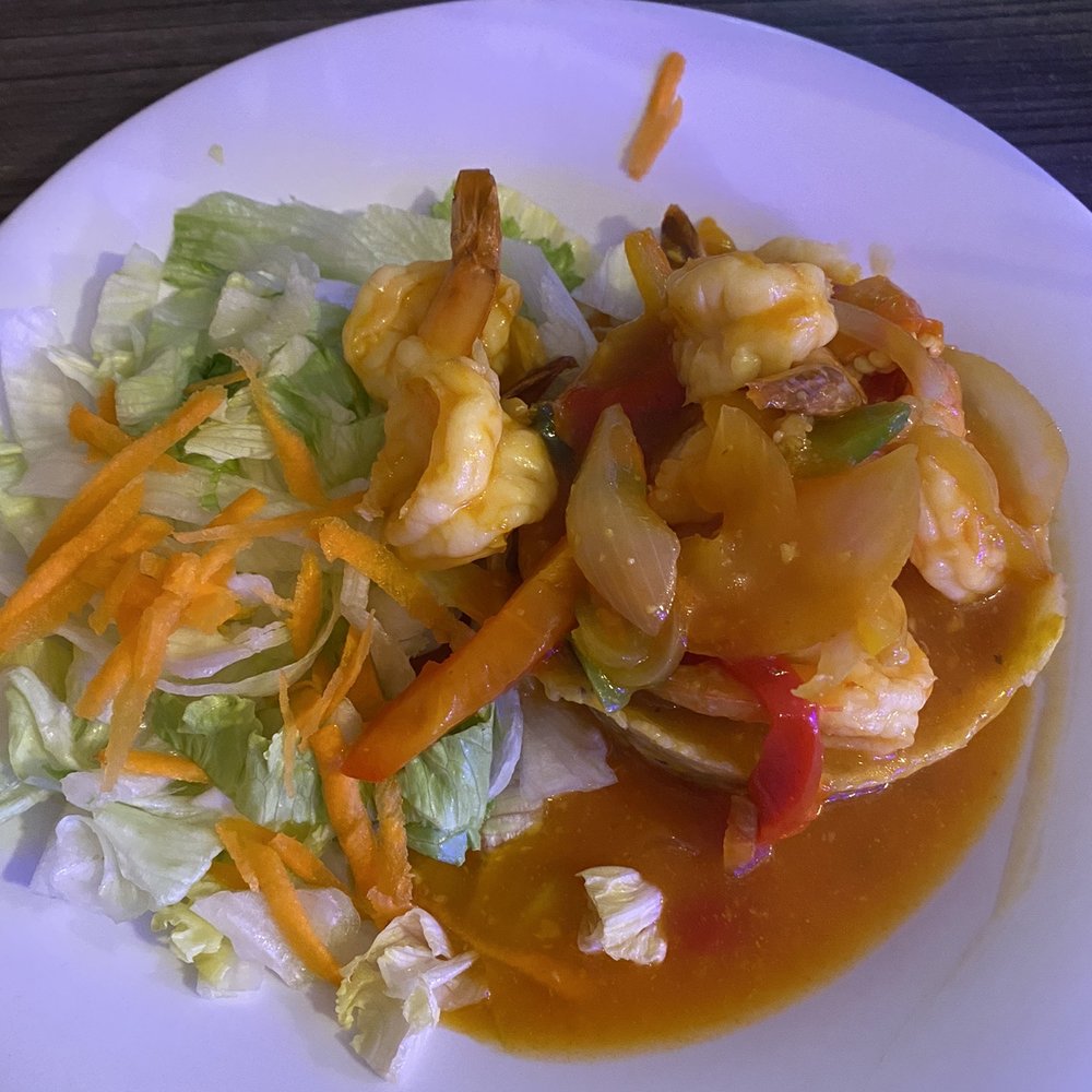 El Tostón Criollo - Mofongo with shrimp - Latin American Near Me - Carolina, Puerto Rico El Tostón Criollo - Mofongo with shrimp - Latin American Near Me - Carolina, Puerto Rico