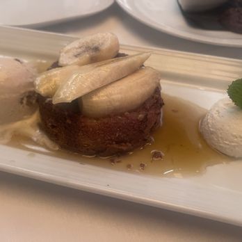 Eddie V's Prime Seafood - Bananas Foster Butter Cake - Seafood Near Me - El Segundo, California Eddie V's Prime Seafood - Bananas Foster Butter Cake - Seafood Near Me - El Segundo, California