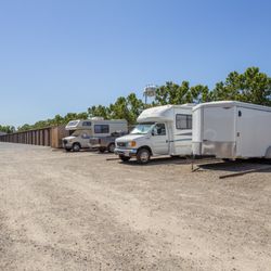 Diablo Self Storage - Spacious Vehicle Parking