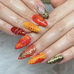 Mint Nail Lounge