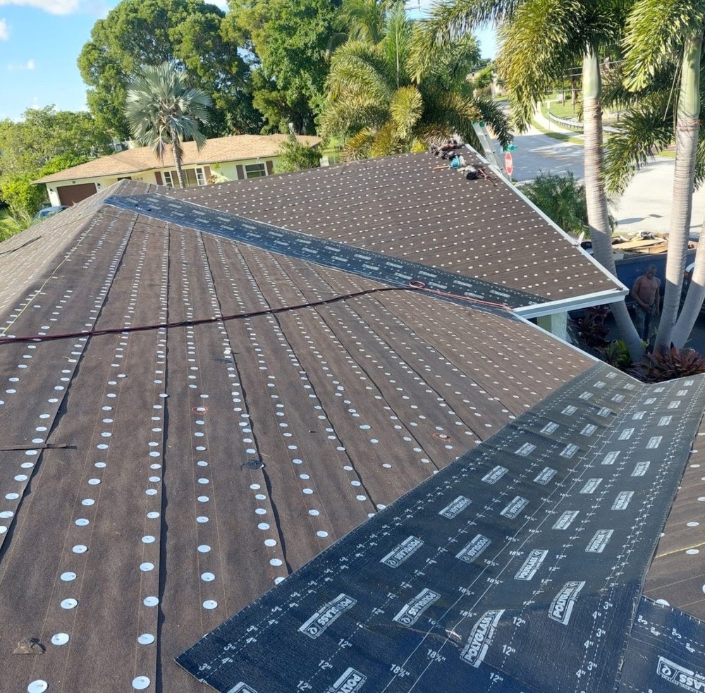 Slide of Dynamic Roofing