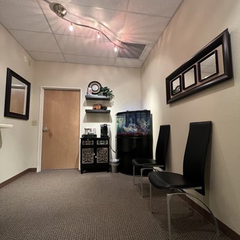 Dicus Family Dentistry - Waiting Room - General Dentistry Near Me - Reno, Nevada Dicus Family Dentistry - Waiting Room - General Dentistry Near Me - Reno, Nevada
