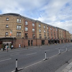 Camden Court Hotel - Outside