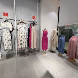 N Y Designer Rack