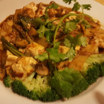 Lemongrass - Ginger tofu - Thai Near Me - Charlottesville, Virginia Lemongrass - Ginger tofu - Thai Near Me - Charlottesville, Virginia