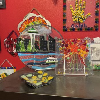 Heart and Soul - Inside the store - Art Classes Near Me - Bainbridge Island, Washington
