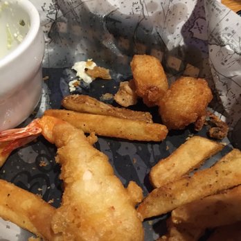 Boatyard Pub - Very very very greasy - Bars Near Me - Ventura, California