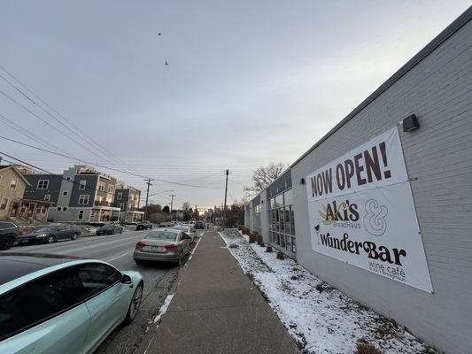 Aki's BreadHaus & WunderBar by null