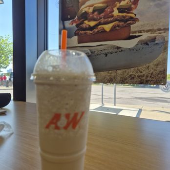 A&W Restaurant - Regular Revv'd Up Cream Freeze - Fast Food Near Me - Niagara Falls, New York A&W Restaurant - Regular Revv'd Up Cream Freeze - Fast Food Near Me - Niagara Falls, New York