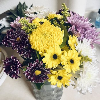 Garcia's Florist - Bouquet from my husband - Florists Near Me - Fortuna, California Garcia's Florist - Bouquet from my husband - Florists Near Me - Fortuna, California