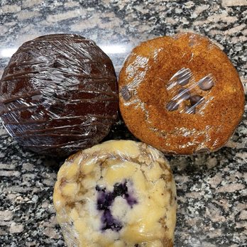 Springs Cafe - Assorted vegan muffins! Double chocolate, chocolate pumpkin, and blueberry. - Cafes Near Me - Las Vegas, Nevada Springs Cafe - Assorted vegan muffins! Double chocolate, chocolate pumpkin, and blueberry. - Cafes Near Me - Las Vegas, Nevada