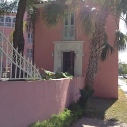 Villa De Leon
