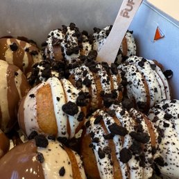 Cookies & Cream, Choco-Bueno Cookies & Cream, Choco-Bueno