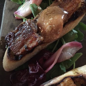 Il Vicolo - Pork belly crostini - Cafes Near Me - Galway, G