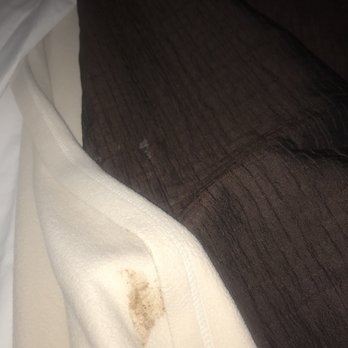 Circus Circus - Disgusting unwashed bedding.... poop? Blood? Chocolate? - Hotels Near Me - Las Vegas, Nevada Circus Circus - Disgusting unwashed bedding.... poop? Blood? Chocolate? - Hotels Near Me - Las Vegas, Nevada