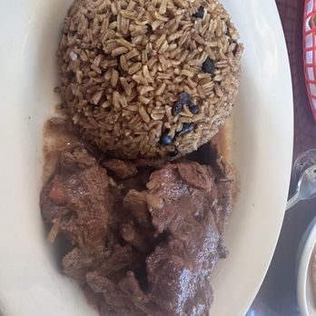 Mambo's Dominican Kitchen - Braised Beef Bistec Guisado - Dominican Near Me - Chandler, Arizona Mambo's Dominican Kitchen - Braised Beef Bistec Guisado - Dominican Near Me - Chandler, Arizona