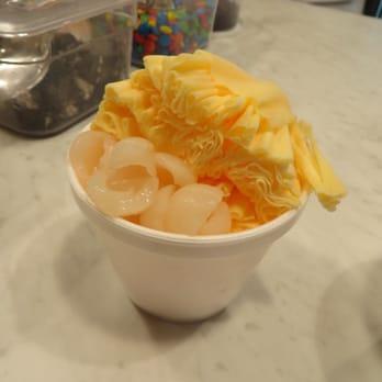 Snowdaes - small mango with lichee $3.50 9/2013 - Desserts Near Me - Lowell, Massachusetts Snowdaes - small mango with lichee $3.50 9/2013 - Desserts Near Me - Lowell, Massachusetts