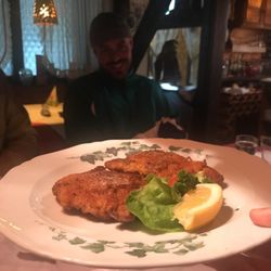 Weinstube zum Tröpfle - The snitzel WOW!!!