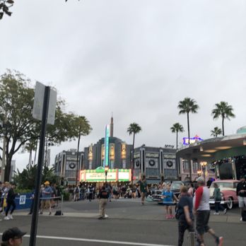 Universal Studios Florida - Street view - Amusement Parks Near Me - Orlando, Florida Universal Studios Florida - Street view - Amusement Parks Near Me - Orlando, Florida