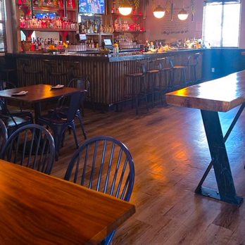 Santo Fish Restaurant - Seafood Near Me - Pico Rivera, California
