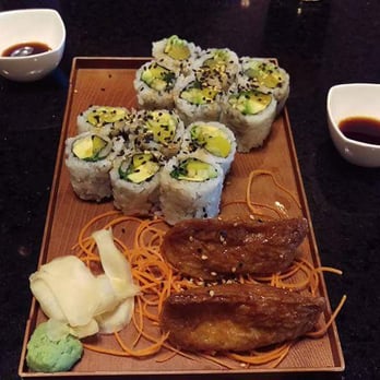 Viet Thai Cafe - Vegan sushi Vegetable roll- that has avocado, sweet dill pickle and cucumber. Inari- sweet tofu pockets stuffed with sticky rice - Thai Near Me - York, Pennsylvania