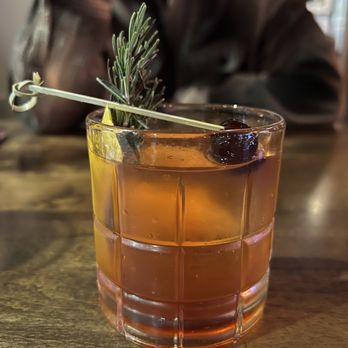 Kin Dee Bothell - Smoky, old fashioned, my boyfriend said it was one of the best he has ever had - Thai Near Me - Bothell, Washington