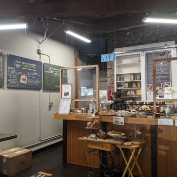 Beach Monkey Organic Cafe - Juice Bars & Smoothies Near Me - Pacifica, California