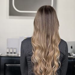 HBAR Salon
