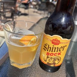 Old fashioned and Shiner Old fashioned and Shiner