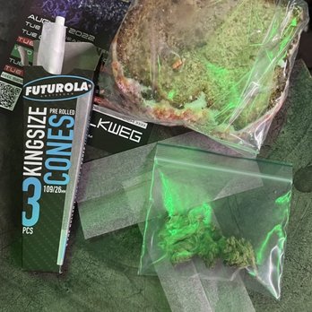 The Greenhouse Effect - Banana Bread space cake and OG - Hotels Near Me - Amsterdam, New Hampshire