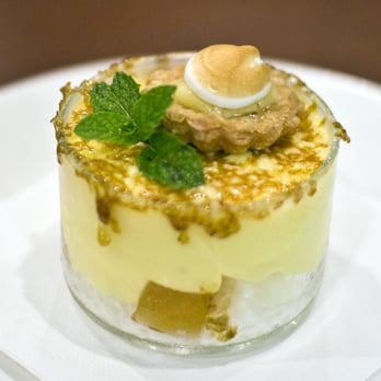 MW Restaurant - Lemon Meringue Brulee - New American Near Me - Honolulu, Hawaii