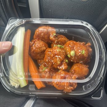 Zecto Hot Chicken - Korean chili boneless wings - Chicken Wings Near Me - Fullerton, California Zecto Hot Chicken - Korean chili boneless wings - Chicken Wings Near Me - Fullerton, California