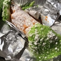 Dominick's Villa Rosa Pizzeria - Cannoli
