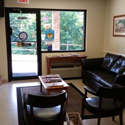 Pro Automotive - Customer Waiting Area