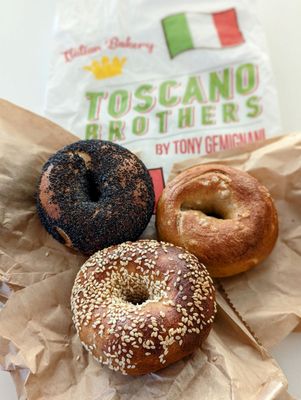 Toscano Brothers by null