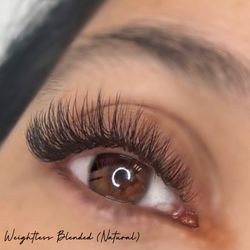 Y'lonn Lash Studio and Head Spa