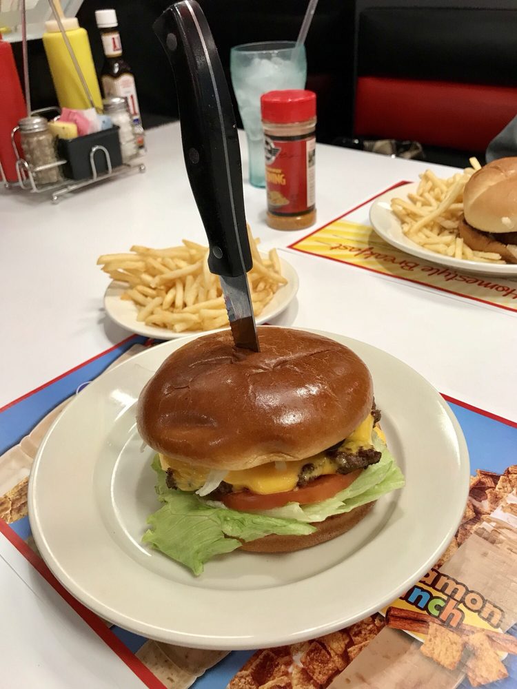 STEAK ’N SHAKE 42 Photos & 68 Reviews Burgers 790 E Merritt