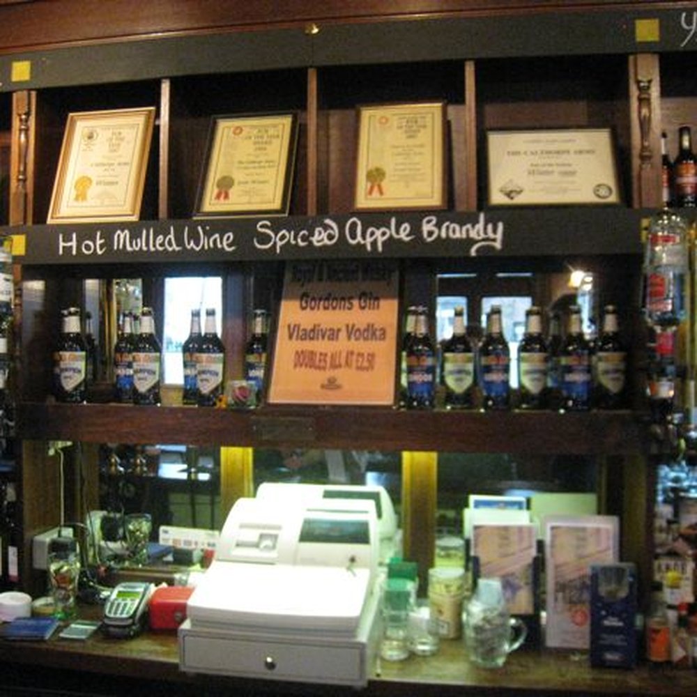 Calthorpe Arms - Pubs Near Me - London, XGL
