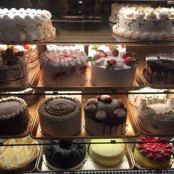 DeLillo Pastry Shop - Bakeries Near Me - Bronx, New York DeLillo Pastry Shop - Bakeries Near Me - Bronx, New York