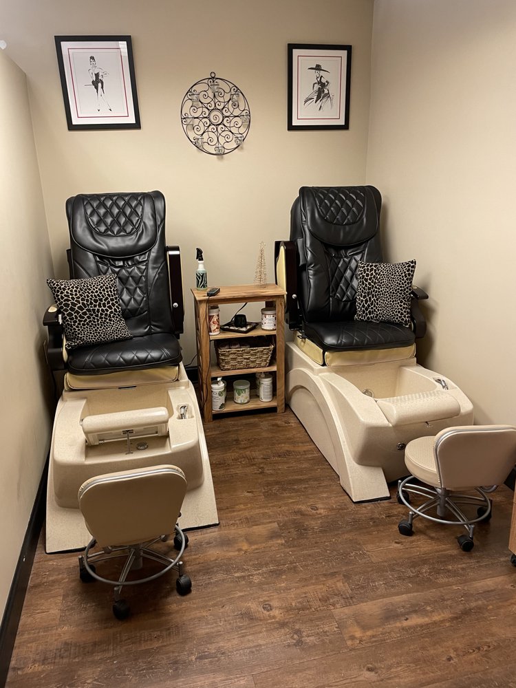 SHEAR EXPRESSION Updated September 2024 13 Reviews 97 Moran St