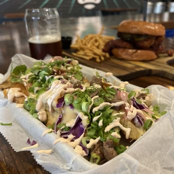 Three Bulls Tavern & Brewery - Skirt Steak Irish Nachos (Small) - Brewpubs Near Me - Valrico, Florida Three Bulls Tavern & Brewery - Skirt Steak Irish Nachos (Small) - Brewpubs Near Me - Valrico, Florida