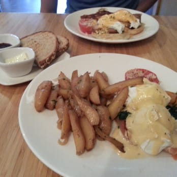 Early Bird - Frank Floyd Benedict with whole wheat toast, pork belly benedict - New American Near Me - Fullerton, California Early Bird - Frank Floyd Benedict with whole wheat toast, pork belly benedict - New American Near Me - Fullerton, California