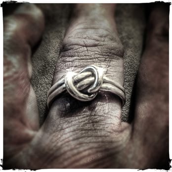 Crucian Gold - The Crucian Knot - Jewelry Near Me - Christiansted, Virgin Islands