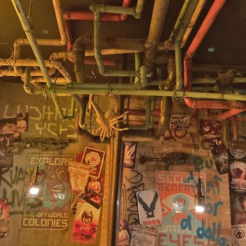 Storm Crow Manor - Bars Near Me - Toronto, Ontario